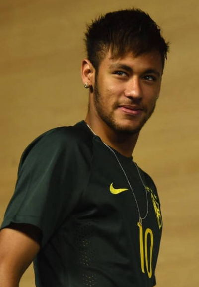 大力神杯已经抵达华盛顿！北京时间6日凌晨正式抽签