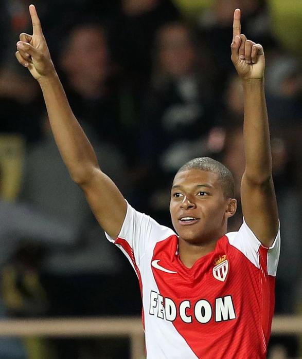 布朗回顾湖凯经典对决：一场篮球盛宴的开始（布朗回忆湖人与凯尔特人宿敌之战：篮球盛宴由此拉开序幕）