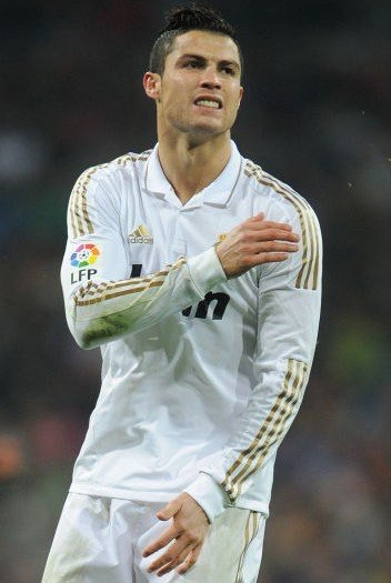 广厦半场53-44领先北京，胡金秋21分翟晓川9分